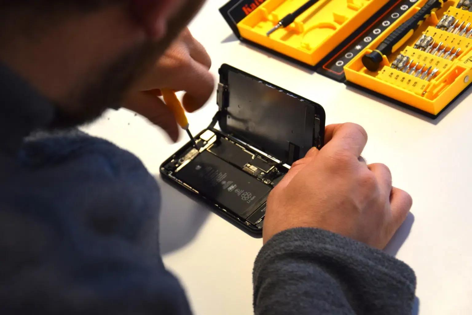 iPhone reparieren lassen oder ein neues Gerät kaufen?